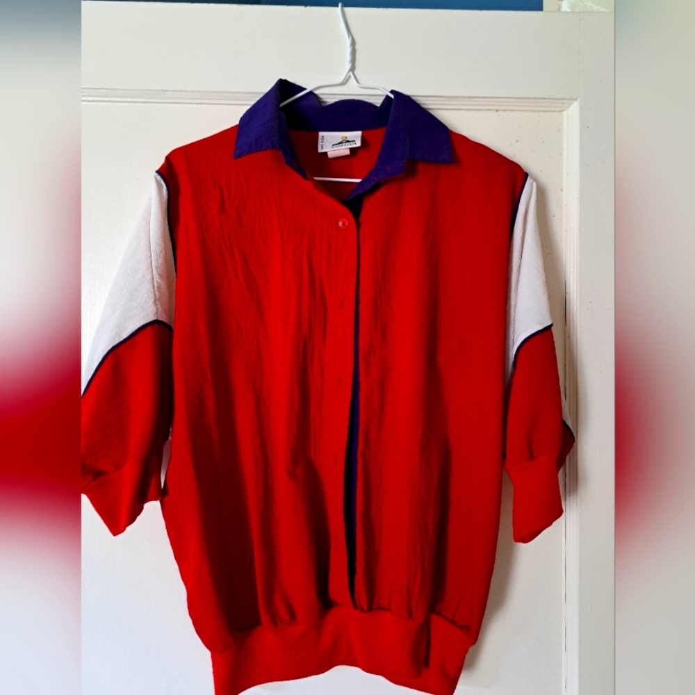 Vintage red sporty shirt